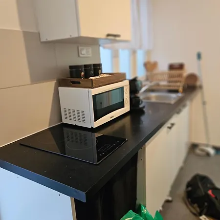 Maisonnette Confort Et Charme Avec Terrasse 20 Min De Paris Proche Gagny